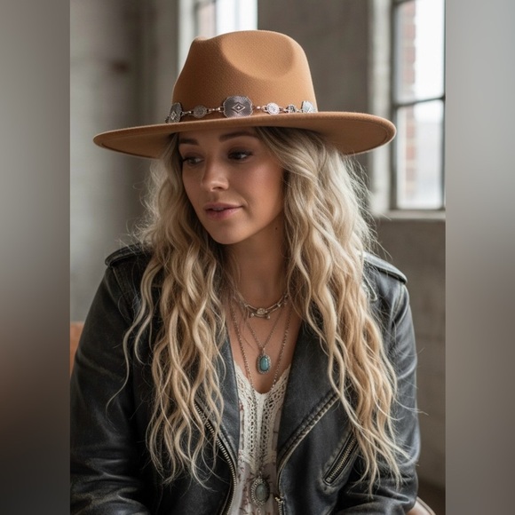 NWT Boho Concho Belted Tan Camel Wide Brimmed Hat - Picture 2 of 4